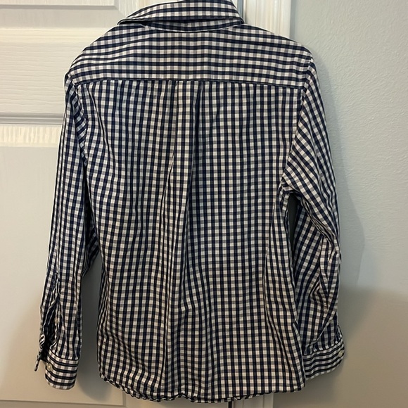 Vineyard Vines whale shirt - Picture 4 of 5